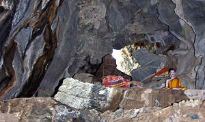 Пещеры Пном Сосиа