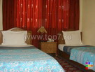 Удобные кровати с белоснежным бельём и покрывалами из хорошей ткани